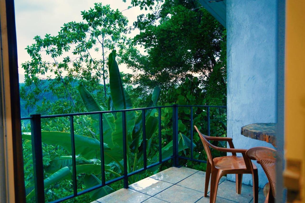 Discovery Resort Ratnapura Luaran gambar