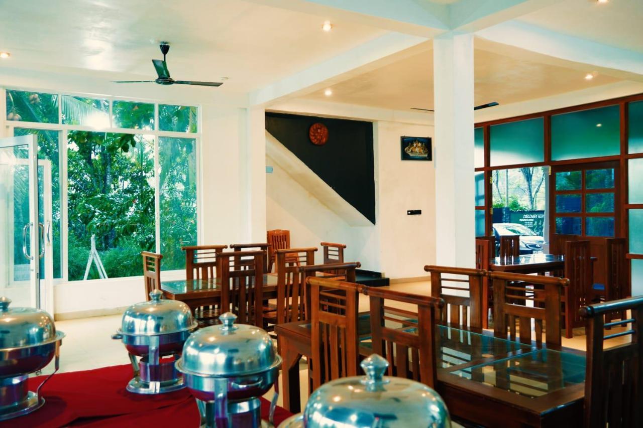 Discovery Resort Ratnapura Luaran gambar