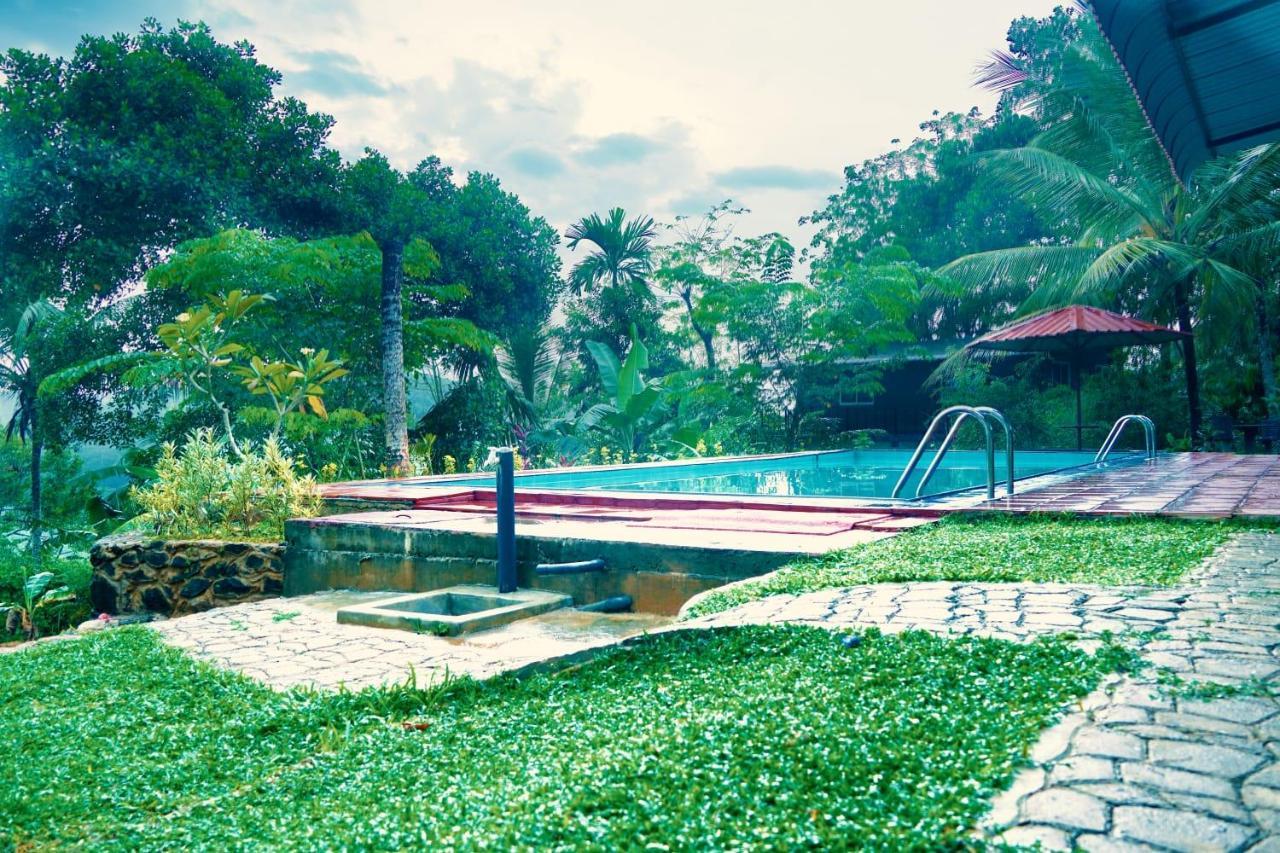 Discovery Resort Ratnapura Luaran gambar
