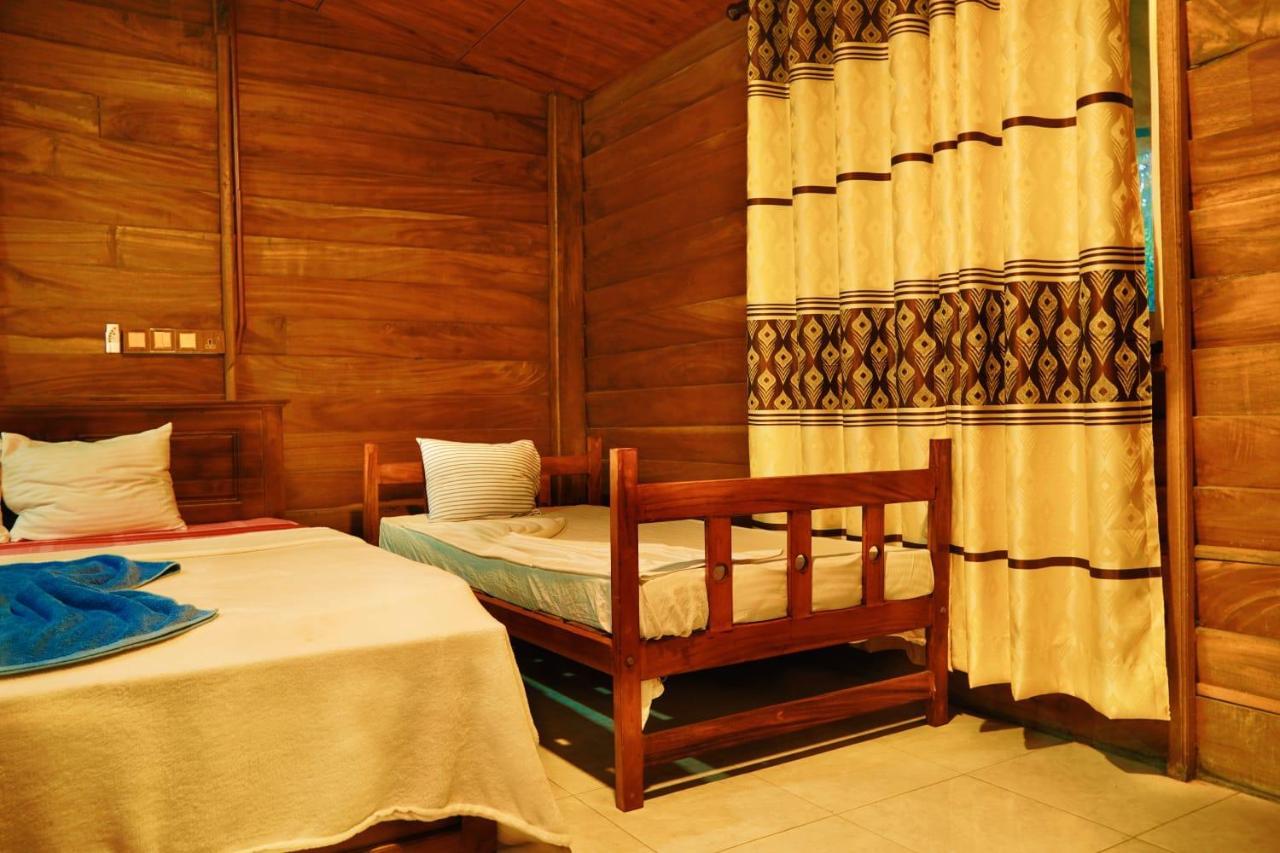 Discovery Resort Ratnapura Luaran gambar