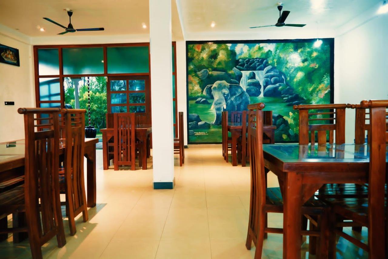 Discovery Resort Ratnapura Luaran gambar